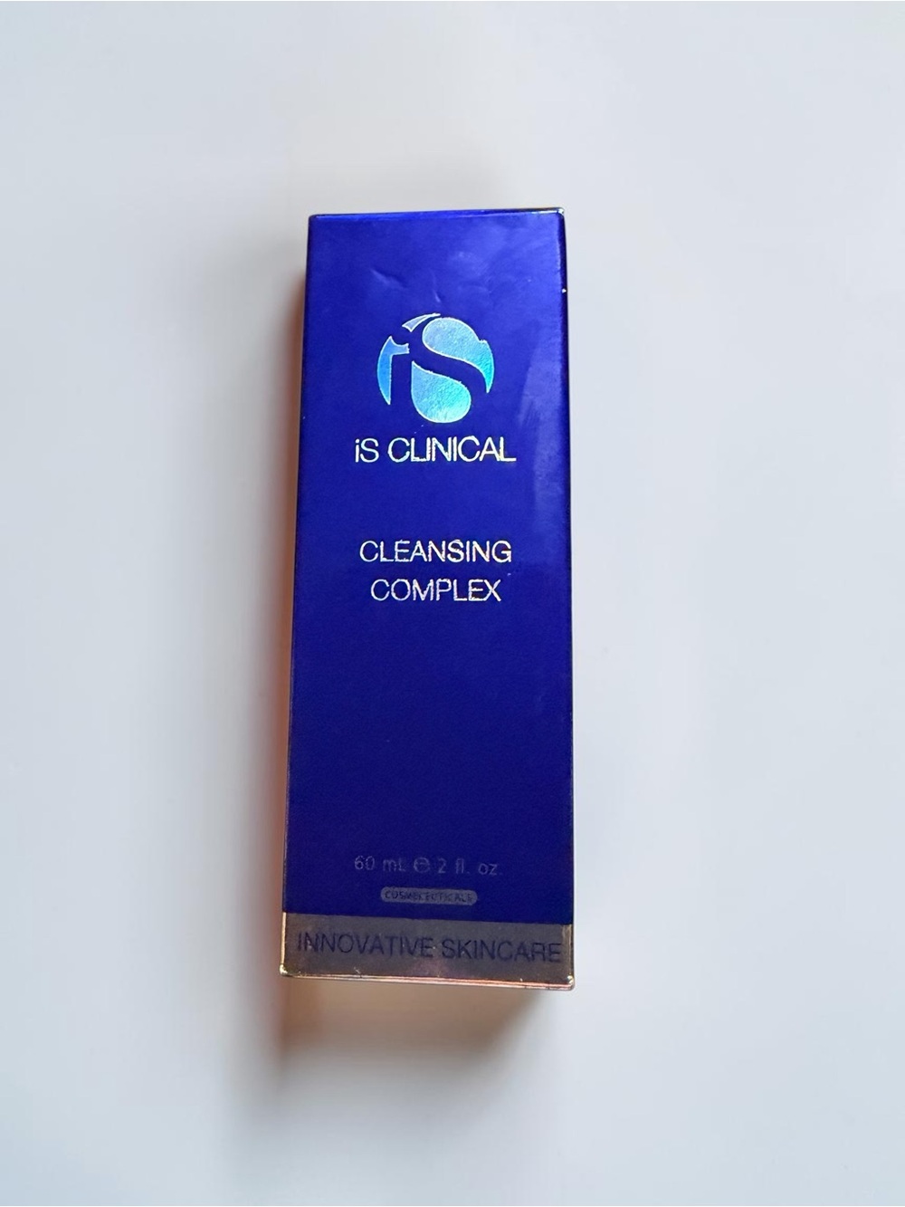iS Clinical Cleansing Complex Facial Cleanser - Blue
